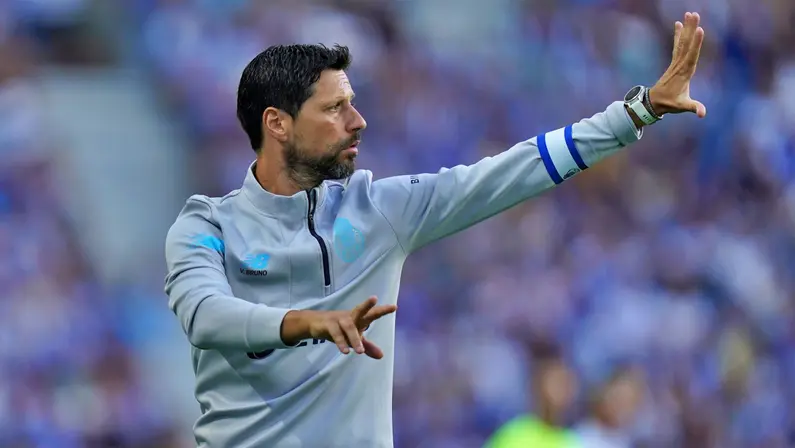 Botafogo pode agendar em breve reunião por Vítor Bruno, ex-Porto, diz jornal português