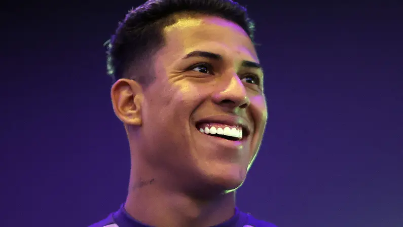 Botafogo crê que Matheus Martins pode recuperar bom futebol e tem esperança de lucro no futuro