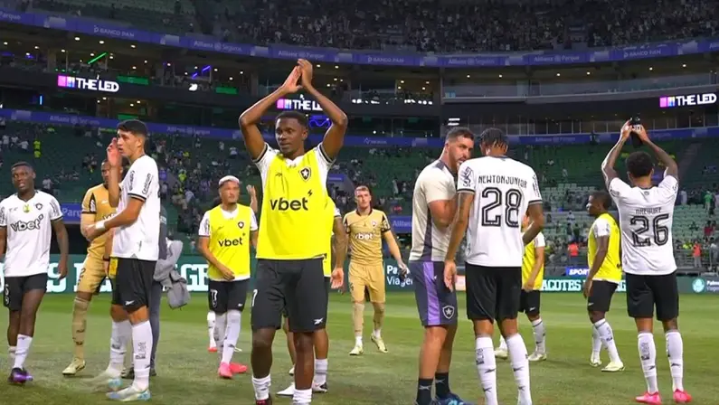 Elenco em Palmeiras x Botafogo | Campeonato Brasileiro 2025