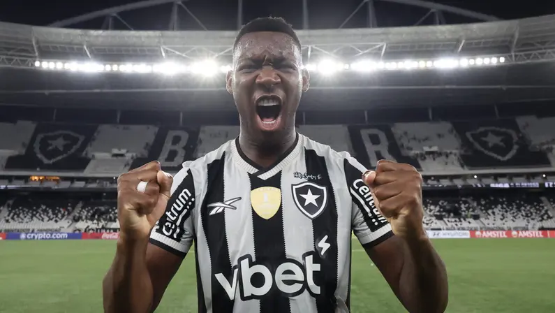 Patrick de Paula admite que sentiu o peso do Botafogo: ‘Achei que estava pronto, mas não estava. Fardo era muito grande para mim’