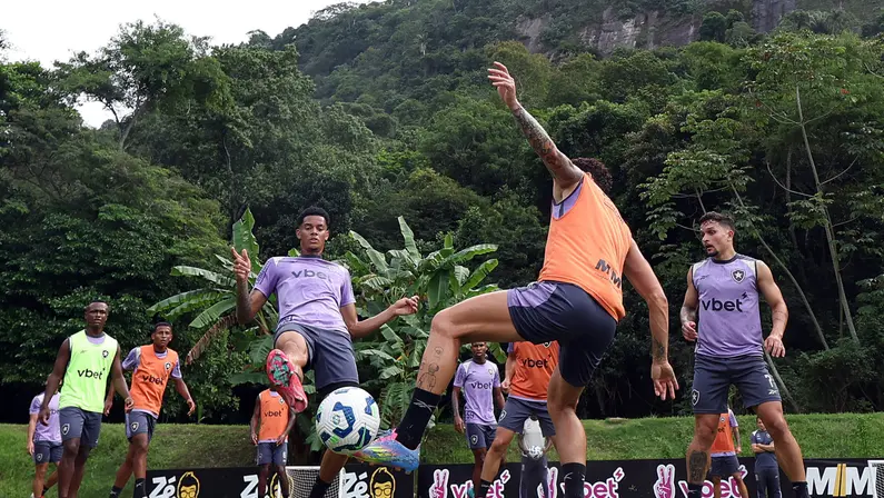 Como você escalaria o Botafogo para enfrentar o Capital-DF na Copa do Brasil?