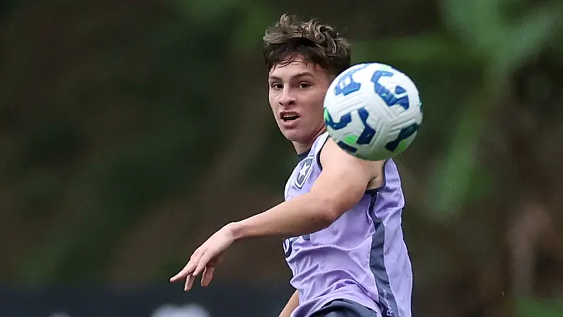 Álvaro Montoro no treino do Botafogo | Agosto 2025