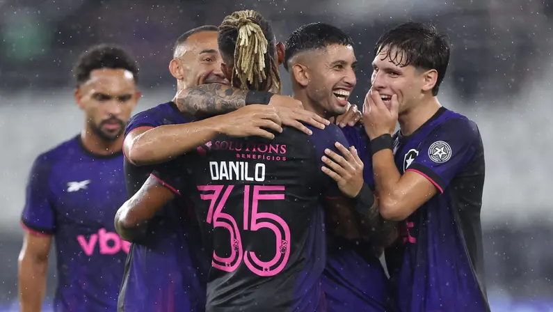 BOTAFOGO VENCE BANGU COM TRANQUILIDADE E SEGUE LÍDER DO GRUPO B DO CARIOCA