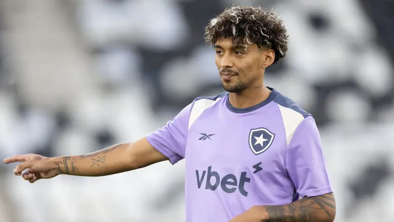 Cristian Medina no treino do Botafogo no Estádio Nilton Santos | Fevereiro 2026