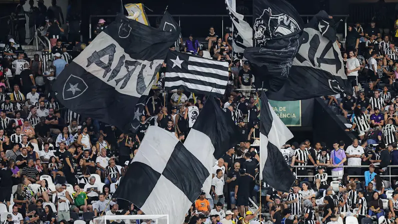Botafogo x Flamengo: iniciado atendimento presencial por ingressos para clássico da 6ª rodada do Brasileirão 2026