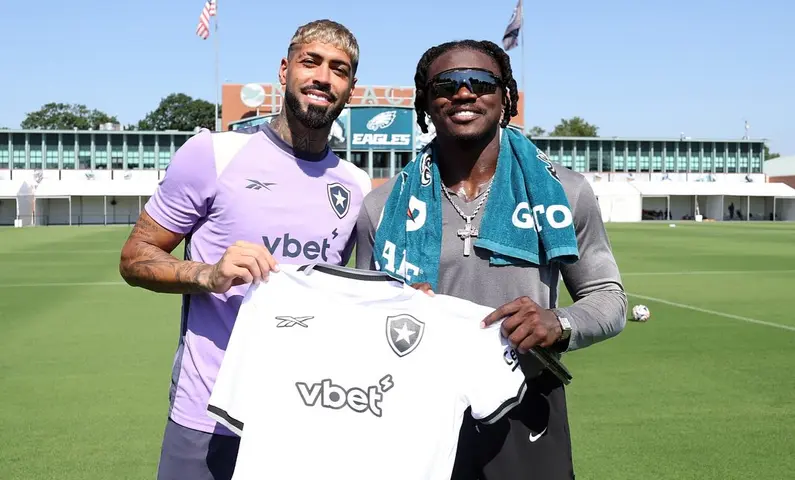 Eagles Botafogo - Alexander Barboza e A.J. Brown