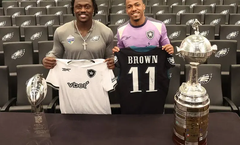 Eagles Botafogo - Marlon Freitas e A.J. Brown