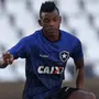 Chapecoense retoma conversa com o Botafogo por Marcos Vinícius e negociação avança