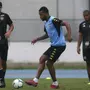 Alex Santana é relacionado e fica à disposição do Botafogo para duelo com o Grêmio