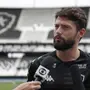 João Paulo valoriza vitória do Botafogo em casa e mira mais pontos diante do Grêmio: &#8216;É como final&#8217;