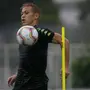 Em busca do ritmo de jogo: Honda se destaca em treinos no Botafogo