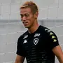 Paulo Autuori planeja estreia de Honda pelo Botafogo em clássico contra o Flamengo