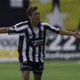 Alex Alves se declara ao Botafogo e revela sonho: &#8216;Um dia vou ser treinador do clube, que eu amo demais&#8217;