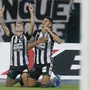 Jornalista por um dia, Pedro Raul cobra assistências de Bruno Nazário em coletiva online do Botafogo