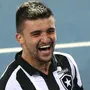 Dirigente confirma Victor Luis como reforço do Botafogo: ‘É uma vontade pessoal’
