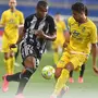 Ex-Botafogo, Vinicius Tanque é titular, e Cartagena conquista acesso na Espanha