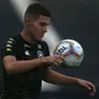 Botafogo estuda promover jogadores da base para suprir saída de trio; veja quem são