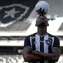Renê Weber não confirma estreia, mas torce para Kalou jogar quarta no Botafogo: &#8216;É encantador ver&#8217;