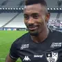 Kalou testa negativo para Covid-19 após viagem à França e está liberado pelo Botafogo para o clássico contra o Vasco