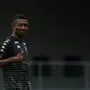 Ex-patrocinadora do Botafogo resolve pendência com motoristas de Salomon Kalou