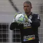 Cavalieri desfalca Botafogo e Diego Loureiro será titular contra o Atlético-GO