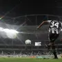 Botafogo escalado por Lucio Flavio para enfrentar o Grêmio; Hugo é a única mudança