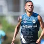 Grêmio exerce direito e renova empréstimo de Luiz Fernando junto ao Botafogo