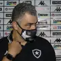 ‘Necessidade de resultados com elenco em montagem é um risco’, alerta blog sobre Chamusca no Botafogo