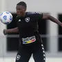 Atacante do sub-20, Gabriel é relacionado e pode estrear no time principal do Botafogo