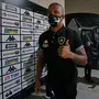 À sombra de Gatito, Diego Loureiro se destaca em empate do Botafogo, mas ainda precisa passar confiança