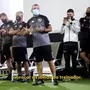 Pitacos | Bicho, churrasco, conversas, união, ambição: ‘Acesso Total’ do Botafogo mostra o que realmente motiva jogadores