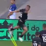 Erison, do Botafogo, explica chute em bandeirinha do Fluminense e promete mudar comemoração para ‘evitar má interpretação’