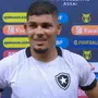Artilheiro da noite, Erison dedica vitória sobre o Ceará aos torcedores do Botafogo no Castelão: ‘Festa maravilhosa’