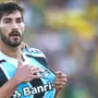 Lucas Silva aponta &#8216;respeito e admiração pelo Botafogo&#8217;, mas nega conversas: &#8216;Respeito meu vínculo com o Grêmio&#8217;
