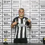 Botafogo adianta visto de Diego Hernández, e reforço deve ser regularizado nesta segunda para poder estrear contra o Grêmio