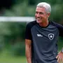 Canal debate chance de Luís Castro voltar ao Botafogo; PVC pergunta a treinador, que diz &#8216;pensar no lado mais lúdico da vida&#8217;