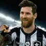 Messi no Botafogo? Parimatch brinca com destino do astro argentino após PSG: &#8216;Disputaria vaga com Júnior Santos?&#8217;