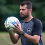 Botafogo anuncia Marcelo Grimaldi, ex-Cruzeiro, como novo preparador de goleiros