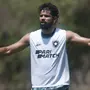 A pedido de Abel Ferreira, Palmeiras negocia com Diego Costa, centroavante ex-Botafogo