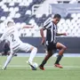 Botafogo estreia no Campeonato Brasileiro Sub-20 com derrota para o Grêmio no Nilton Santos