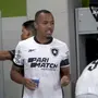 Marlon Freitas incentiva jovens e contagia Botafogo antes de vitória sobre Cuiabá: &#8216;Vale muito para aquilo que queremos lá na frente&#8217;