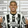 Matheus Martins é apresentado pelo Botafogo: ‘Muito feliz de vestir essa camisa gigante do futebol brasileiro e mundial’