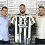 Diretores exaltam chegada de Alex Telles ao Botafogo e destacam: ‘Talvez tenha sido a negociação mais rápida da SAF’