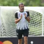 Artur Jorge participa do planejamento do Botafogo, mas futuro só deve ser definido na próxima semana