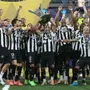 É TEMPO DE BOTAFOGO! GLORIOSO VENCE SÃO PAULO, É TRICAMPEÃO BRASILEIRO DENTRO DO NILTON SANTOS E FAZ HISTÓRIA DE NOVO