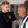 De férias na Paraíba, Tiquinho Soares visita pontos turísticos e fala sobre futuro no Botafogo: &#8216;Renovei, tenho mais dois anos lá&#8217;