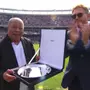 Conmebol muda rito, faz homenagem esvaziada a Jairzinho e põe Djokovic para levar taça da Libertadores na final: ‘Vergonha alheia, vexame’, detona programa
