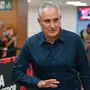 Além de Tite, Botafogo tem treinador europeu em pauta e marca reunião para quarta-feira