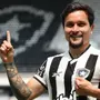 Artur tem nome publicado no BID e pode estrear pelo Botafogo contra o Flamengo na Supercopa 