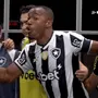 Marlon Freitas inflama elenco do Botafogo antes de vitória sobre o Fluminense: ‘Ambição para fazer de novo’